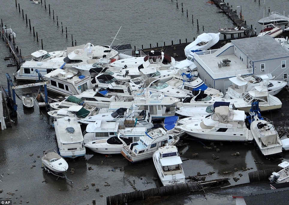 wpe1E.jpg (98597 bytes)